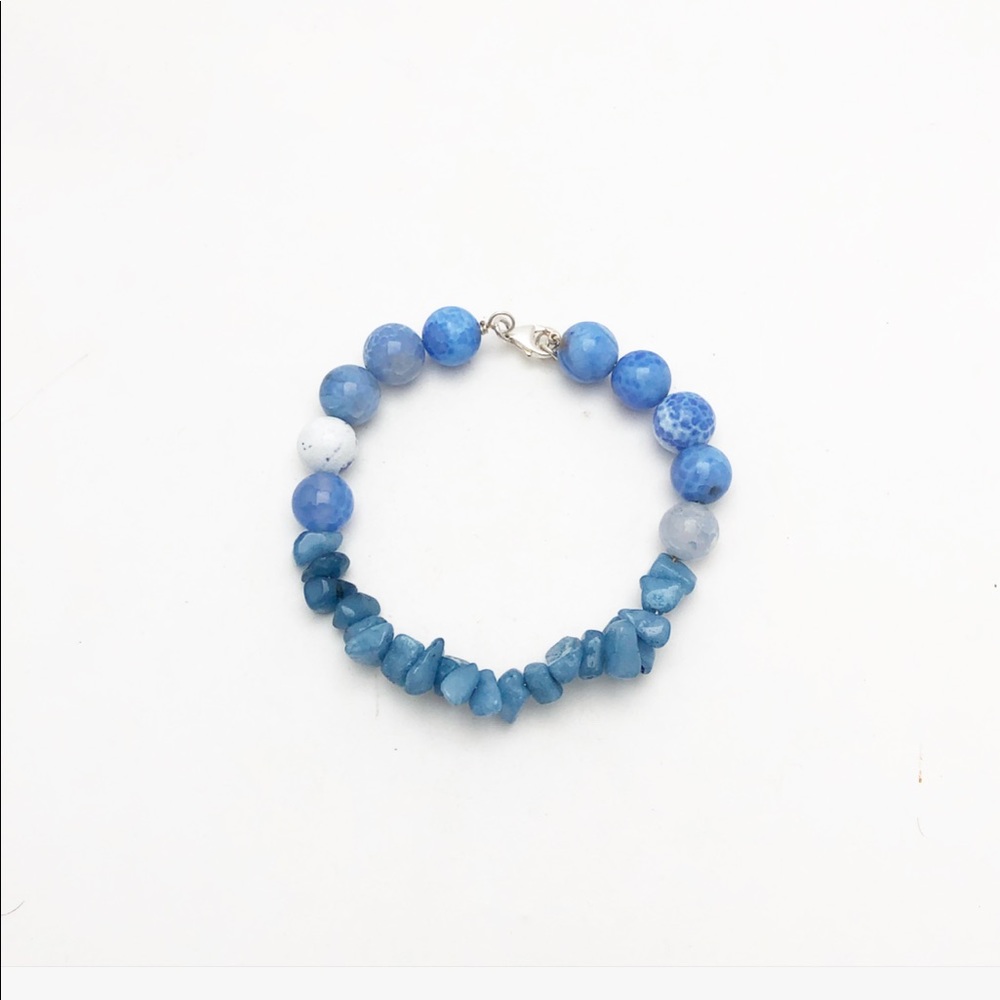 ARTISAN SILVER GEMSTONE BRACELET